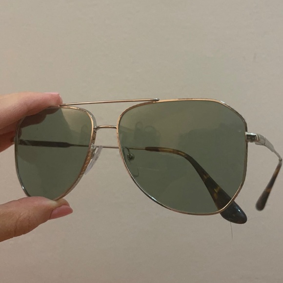Prada sunglasses - Picture 1 of 4
